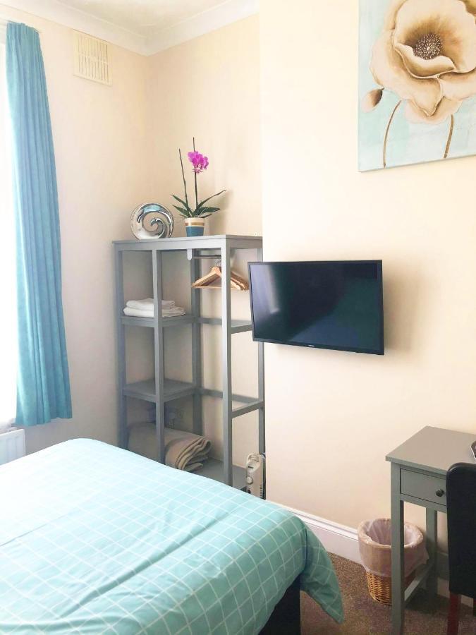 Esk Vale Guest House Portsmouth Bagian luar foto